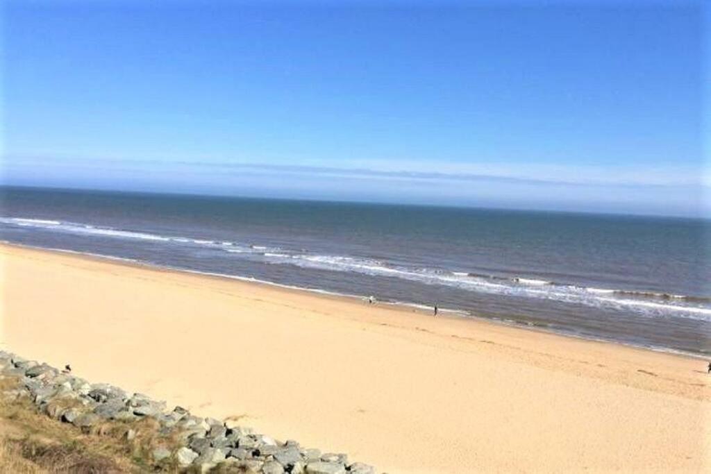 Homely 2 Bed On Popular Sunbeach Holiday Village- 5Min Walk To Beach, Near Great Yarmouth & Norfolk Broads Scratby 외부 사진